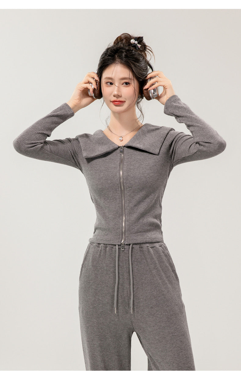 Maya Comfortable Winter Premium Trackset - Dark Grey