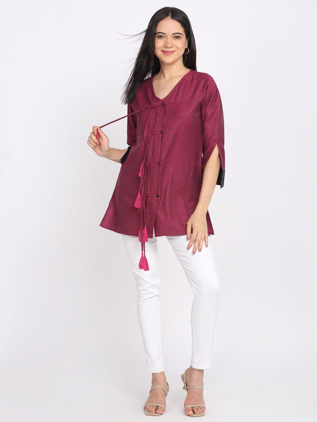 Carmel Kurti