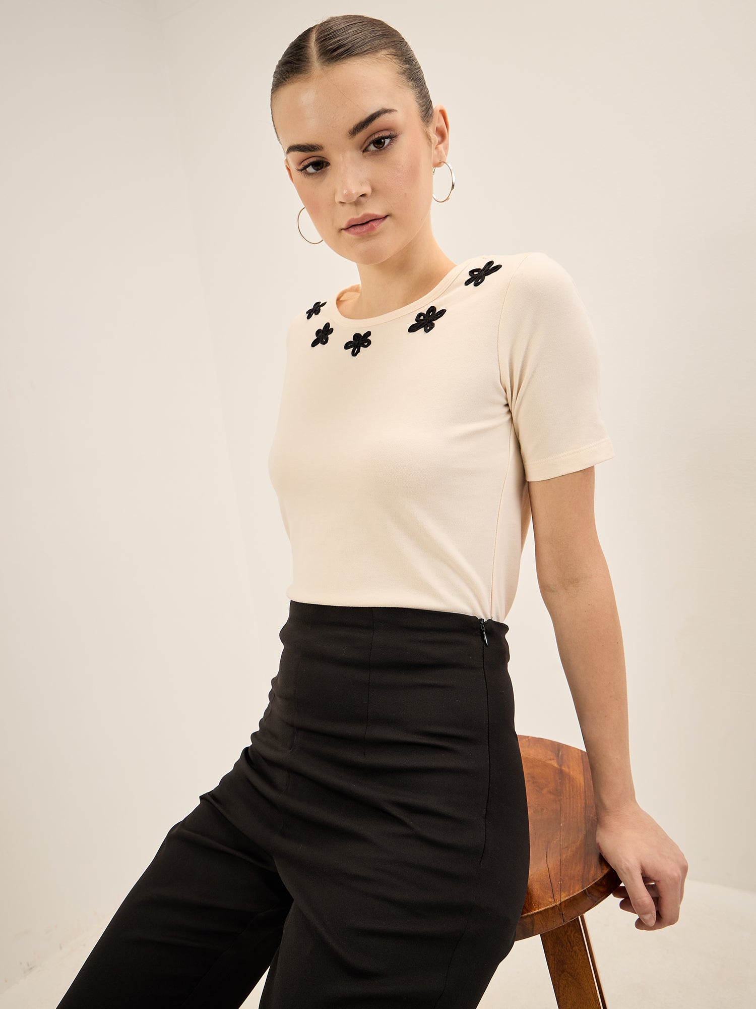 Doodle Tee-Off White Applique T-Shirt - Off White & Black