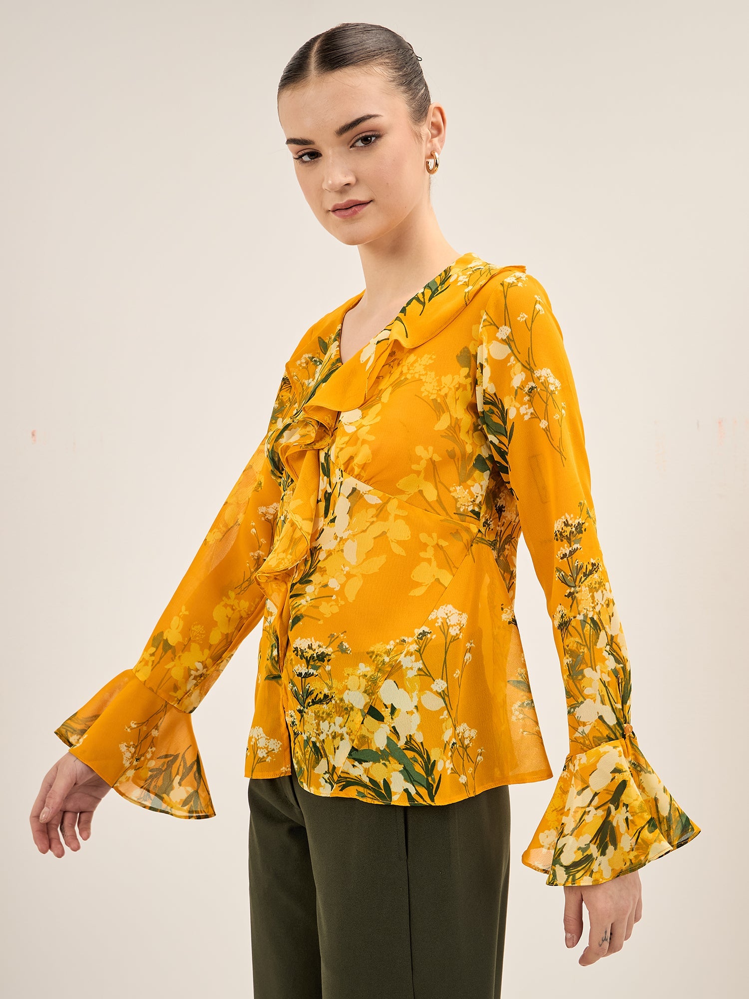 Flouncy Floral Ruffled Neckline Top - Multicolor