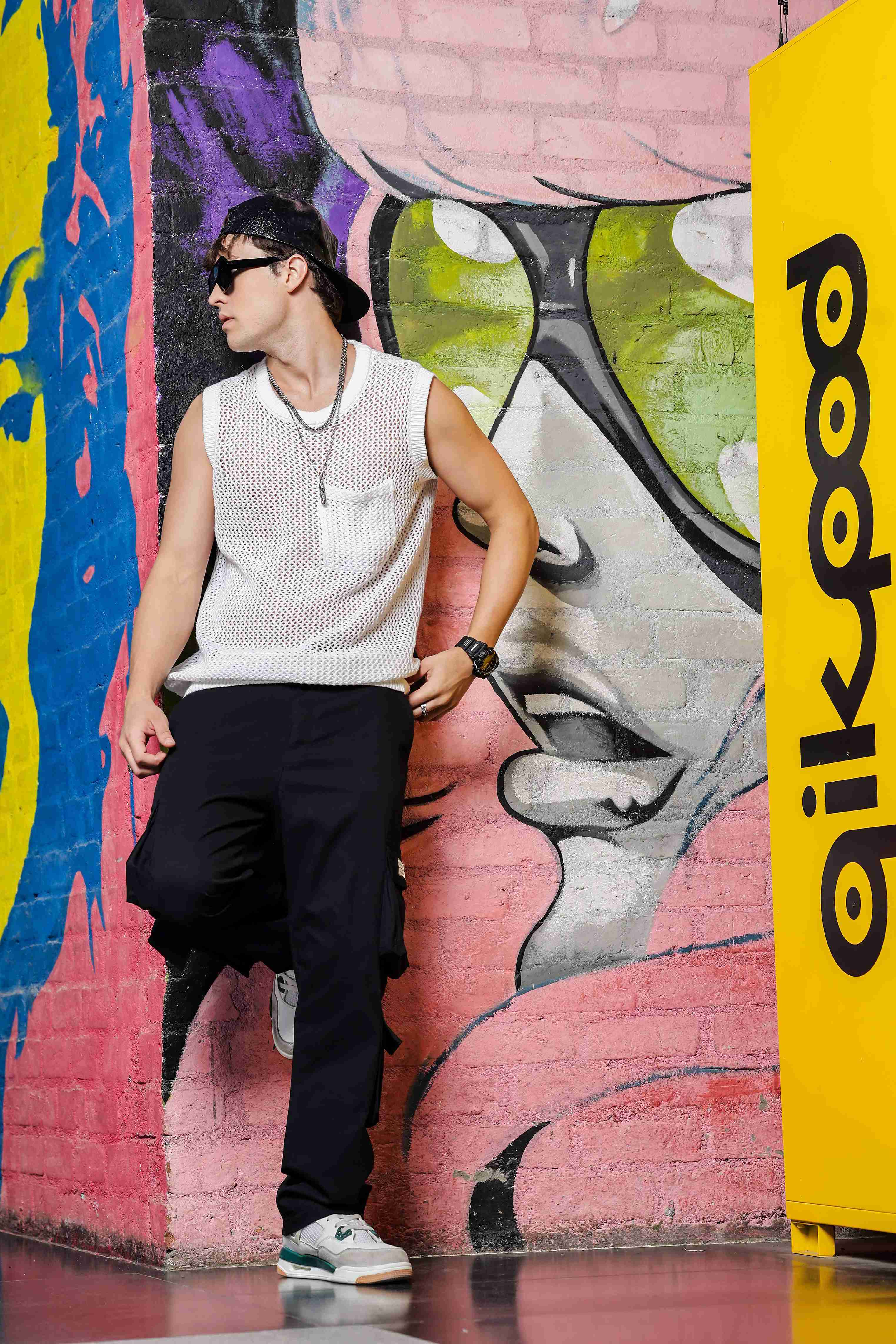 Black Baggy Fit Streetwear Style 8 Pocket Pure Cotton Cargo Trousers