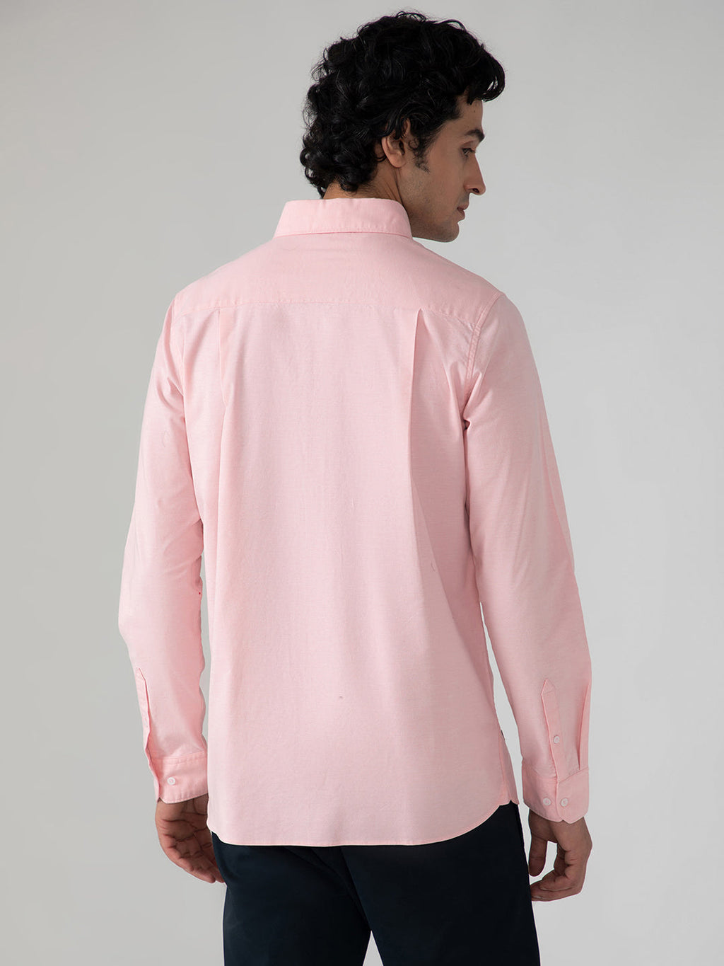2 Way Stretch Oxford Shirt in Salmon Pink- Slim Fit