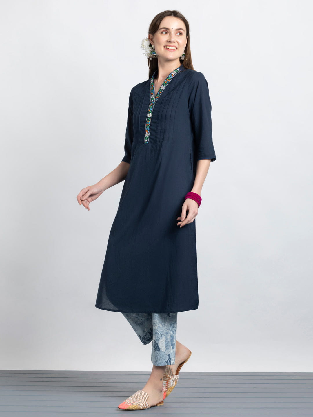 Navy Pin Tuck Floral Embroidered Straight Kurta