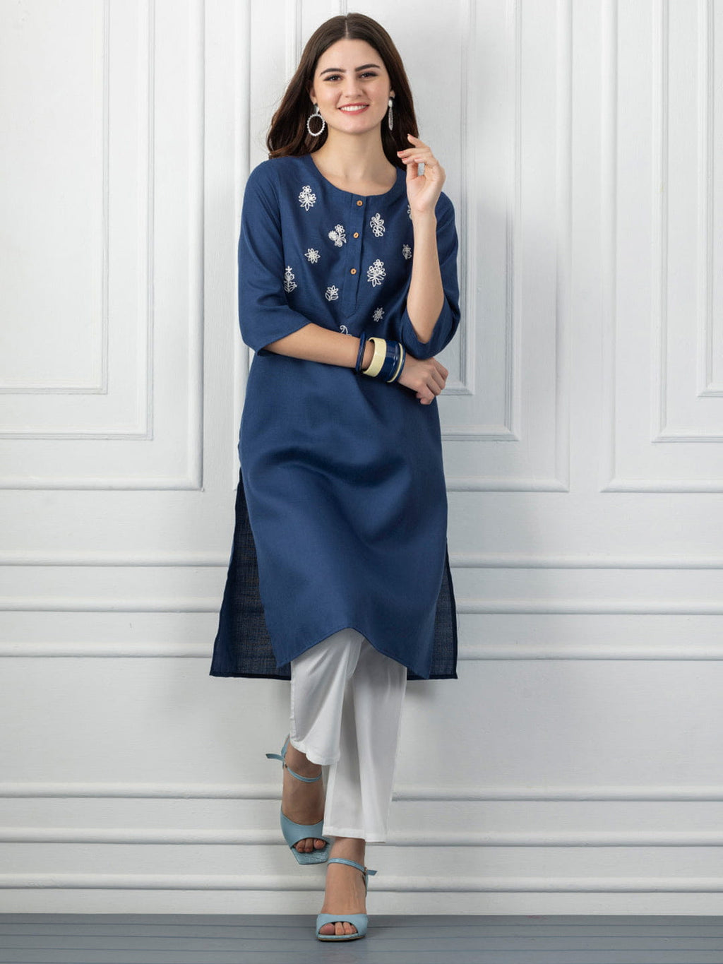 Navy Mirror Work White Embroidered Straight Kurta