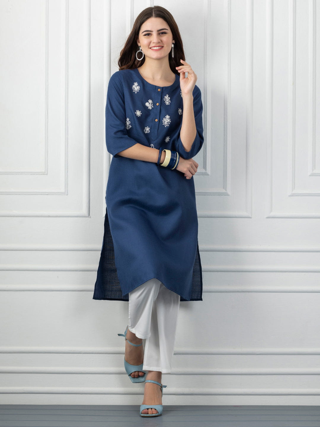 Navy Mirror Work White Embroidered Straight Kurta
