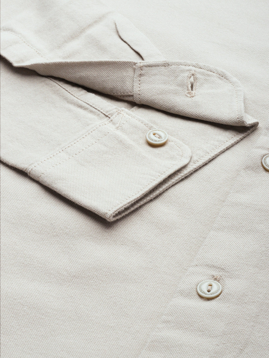 Unam - Men Beige Solid Slim Fit Cotton Shirt
