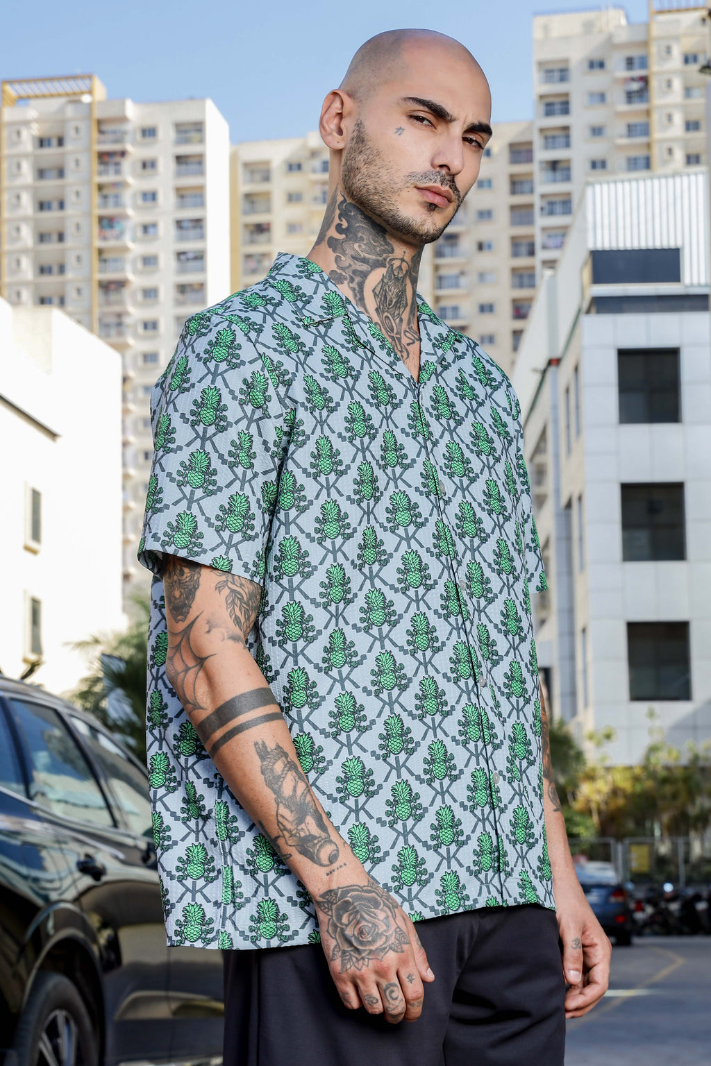 Green Tropical Print Textured Fabric Relaxed Fit Resort Shirt