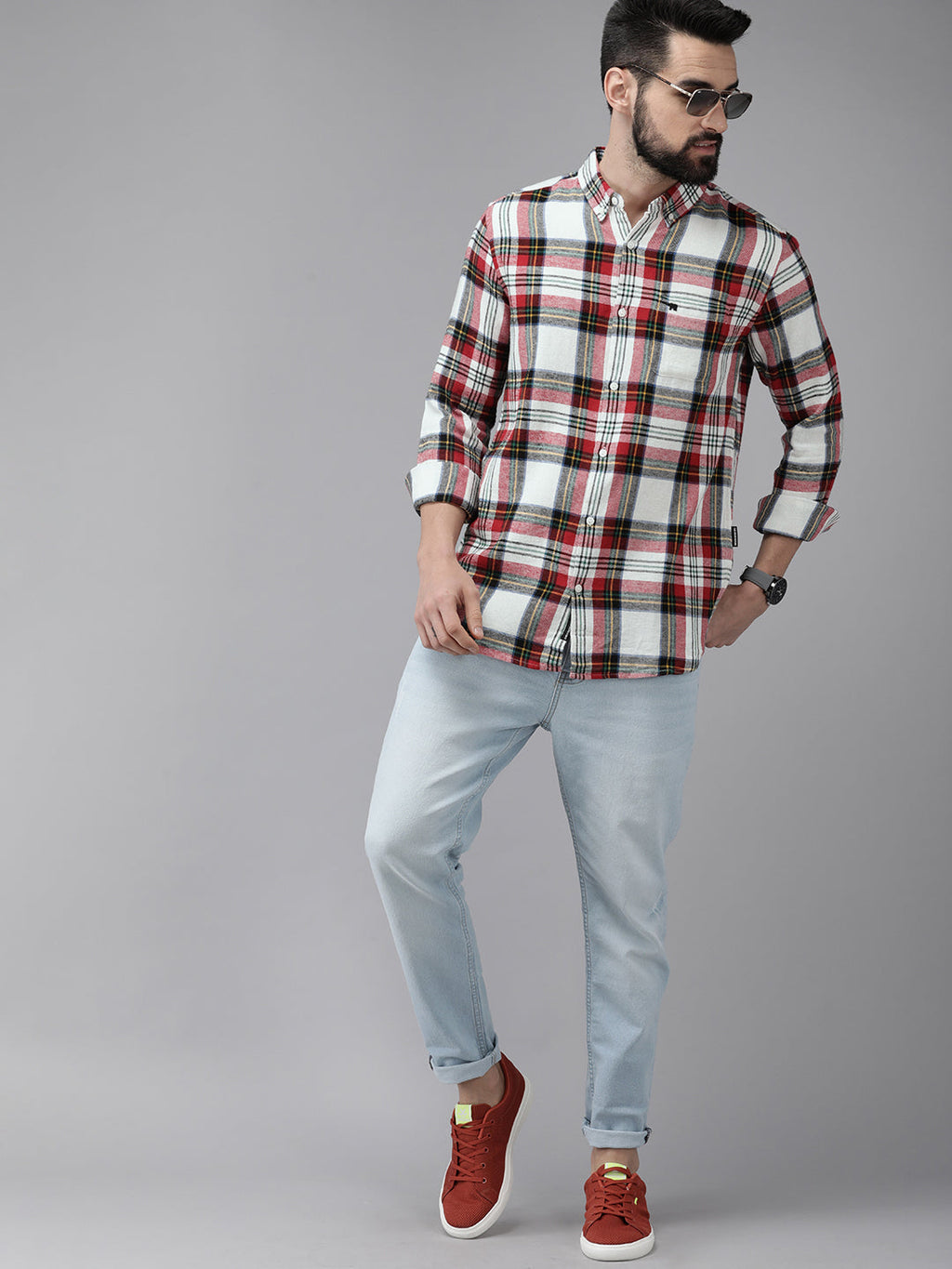 Ravelo - Men White & Red Slim Fit Checked Cotton Flannel Casual Shirt
