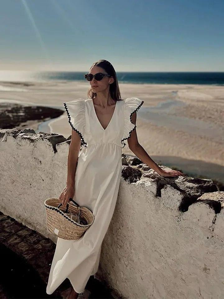Austin Holiday Statement Maxi Dress - White