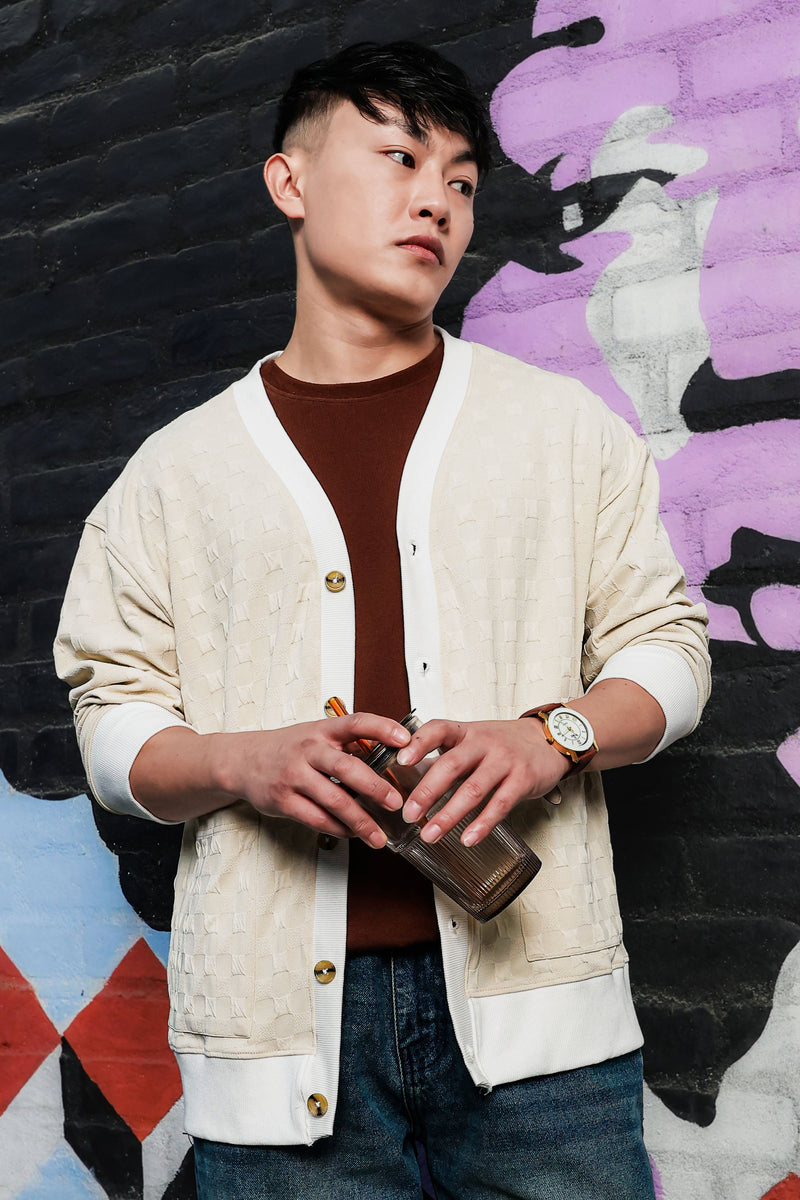 Off-White Textured & Self Design V-Neck Knitted Cardigan