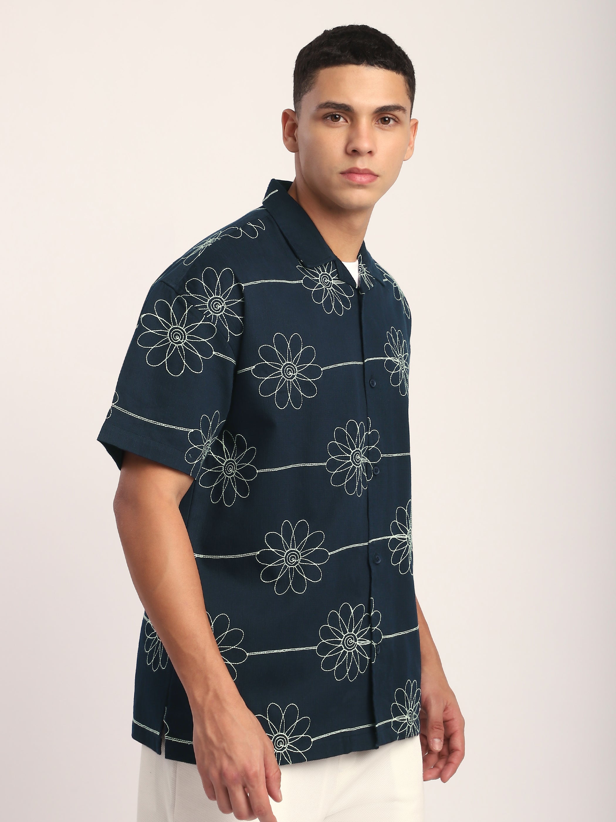 Flower Embroidered Cuban Shirt - Green
