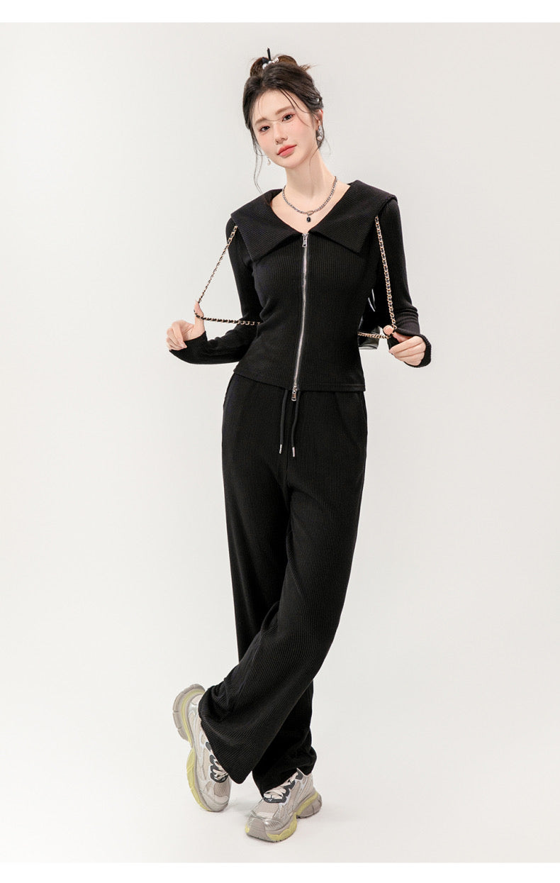 Maya Comfortable Winter Premium Trackset - Black