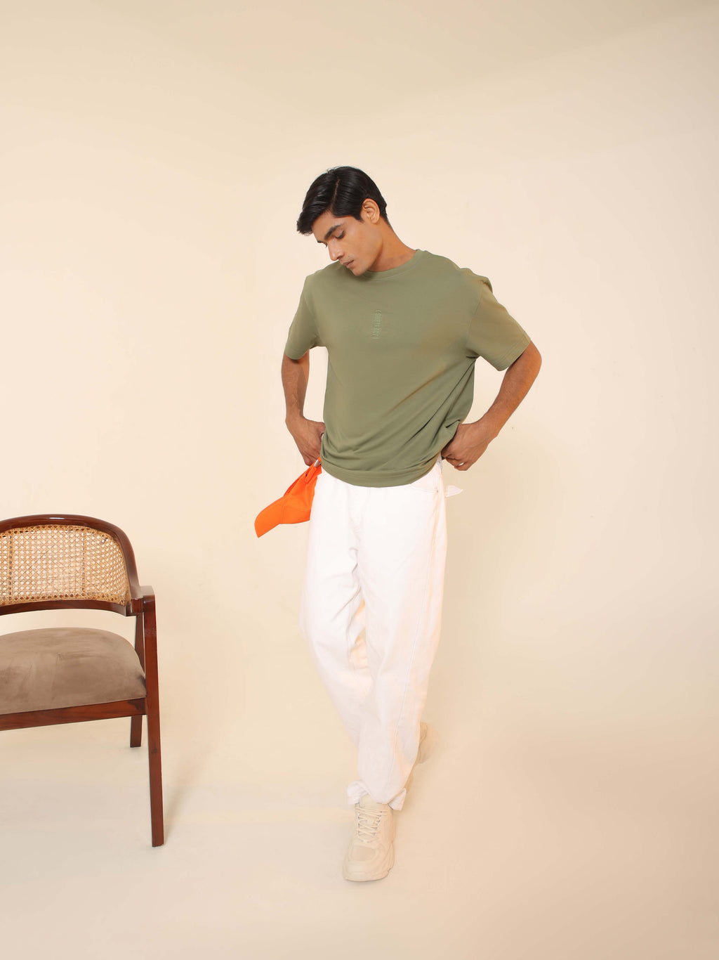 Oversized Round Neck T-Shirt in Olive Green