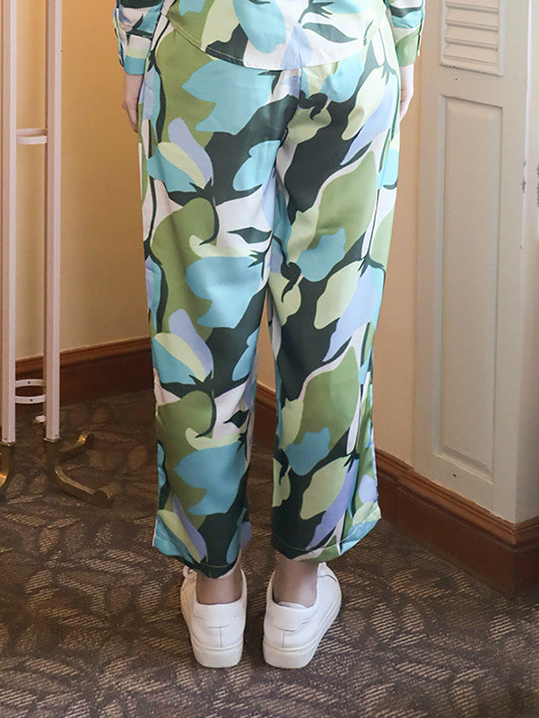Off White Floral Printed Basic Trouser
