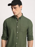 Limar - Men Green Solid Slim Fit Cotton Casual Shirt