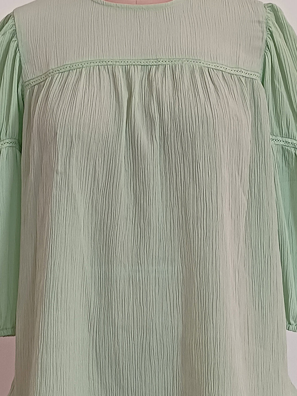 Green Solid 3/4th Sleeves Top