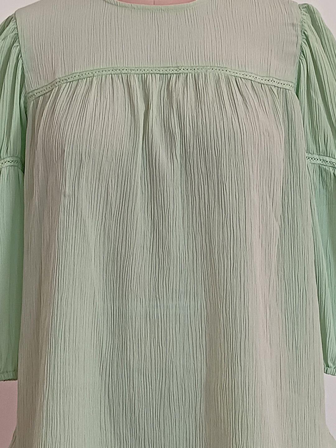 Green Solid 3/4th Sleeves Top