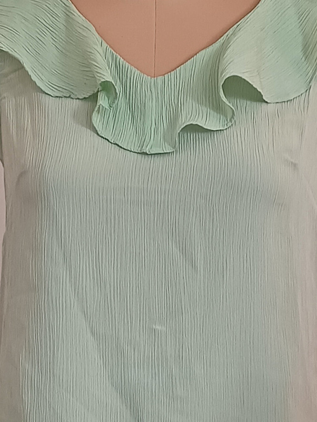 Green Solid Sleeveless Top