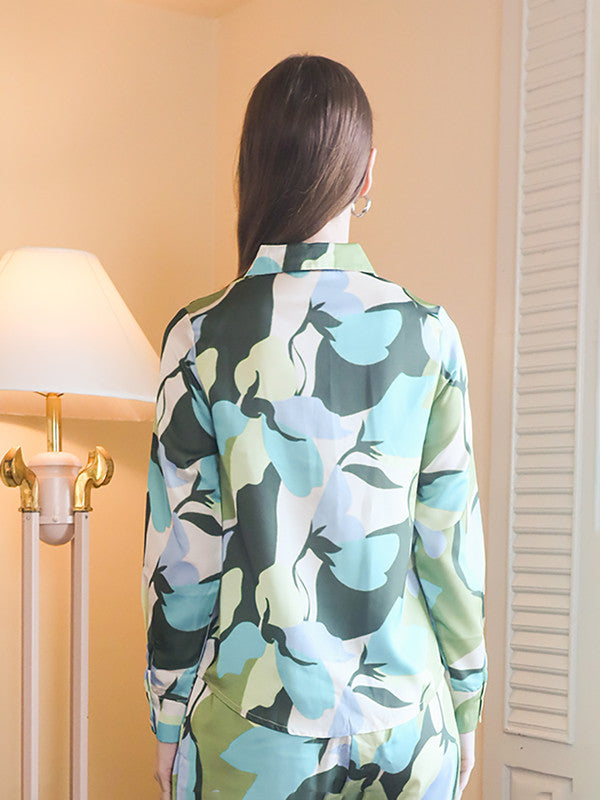 Off-White & Green Floral Printed Basic Shirt