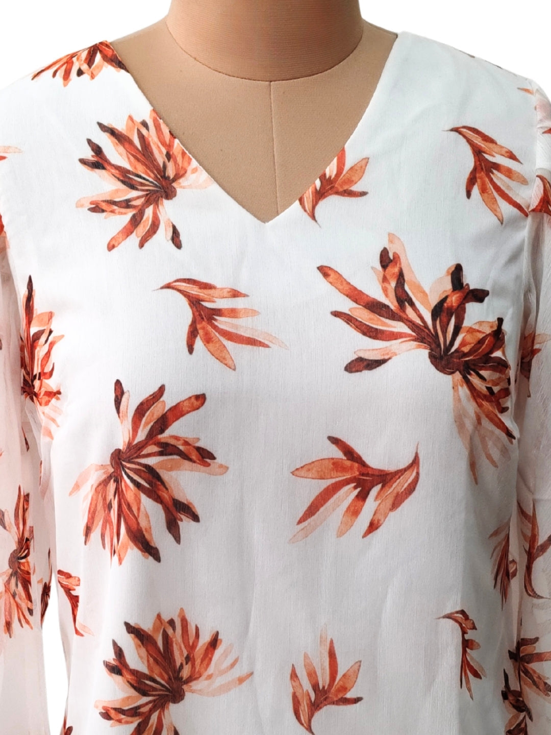 White Floral 3/4th Top