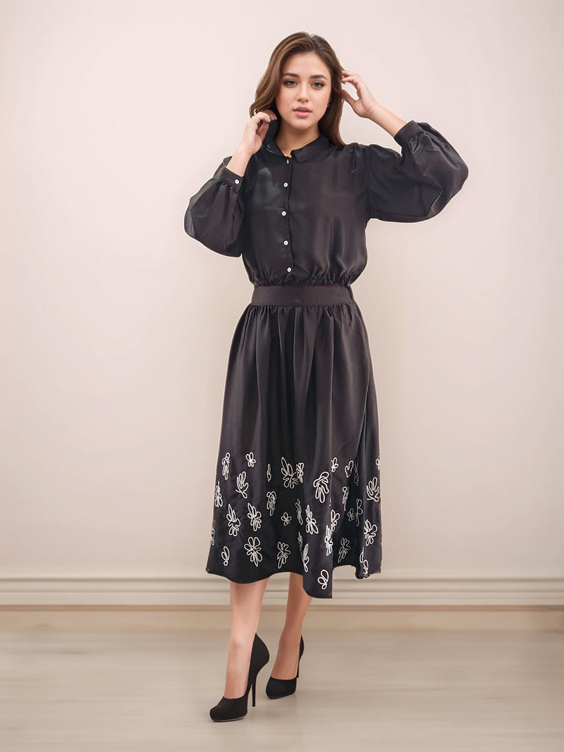 Black Solid Collar Neck Long Sleeves Top