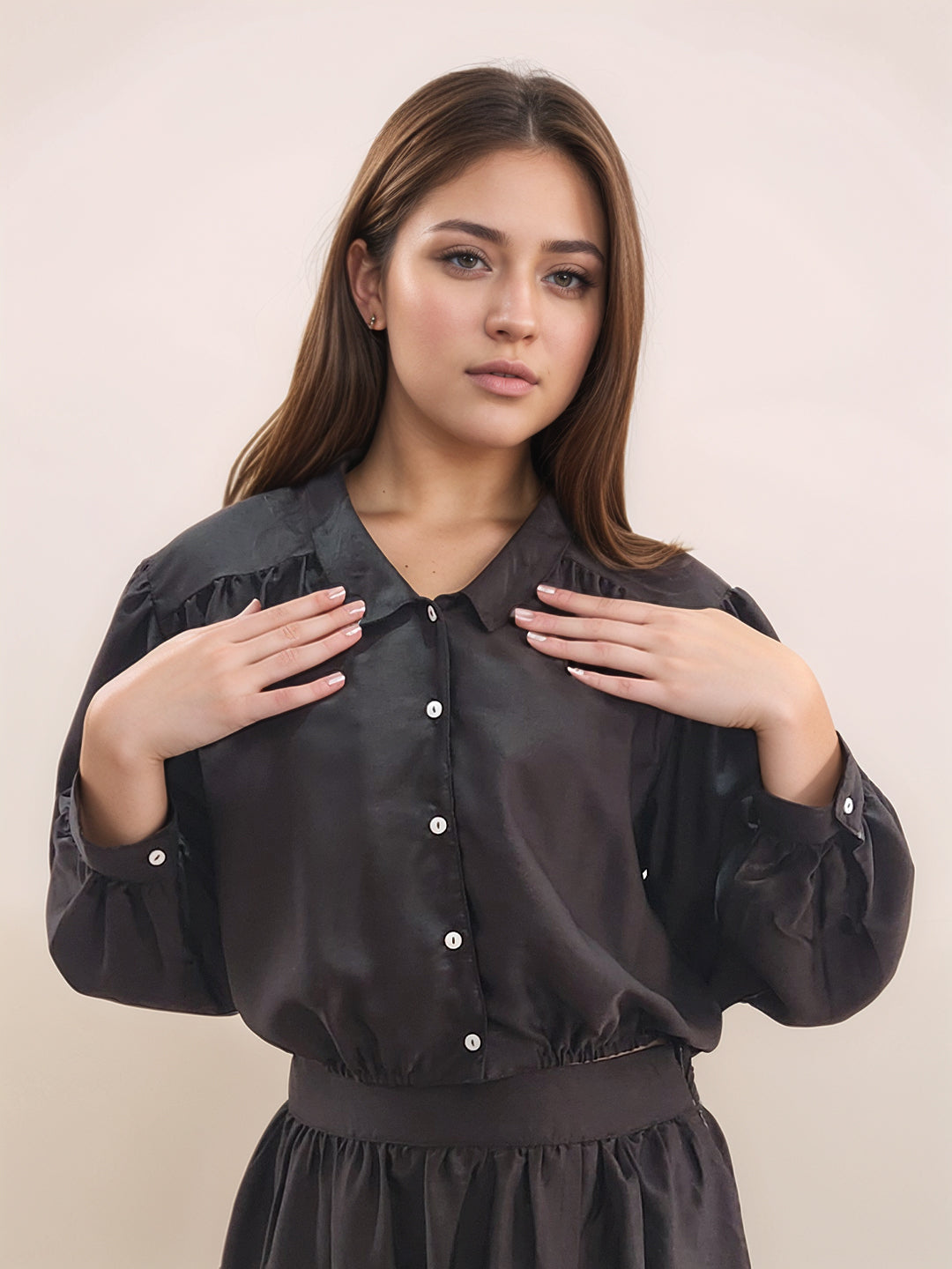 Black Solid Collar Neck Long Sleeves Top