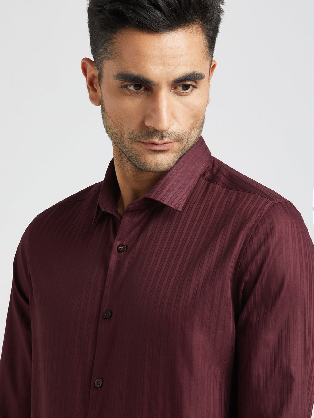 Conrad - Men Maroon Striped Tailored Fit Cotton Formal Shirt