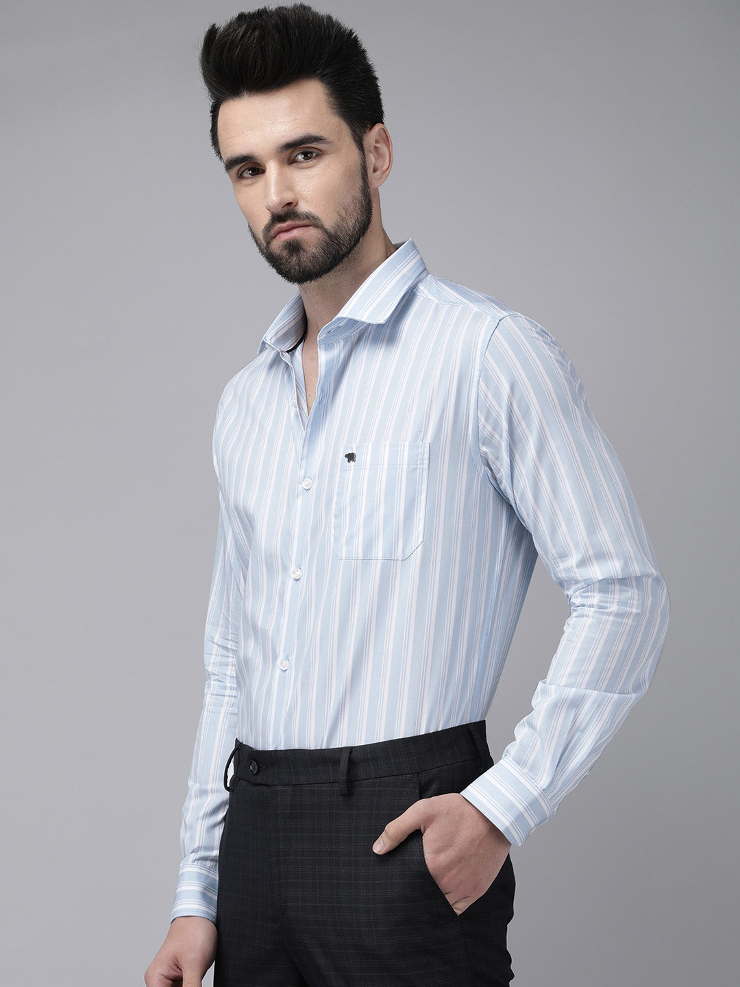 Octo - Men Blue Striped Tailored Fit Cotton Formal Shirt