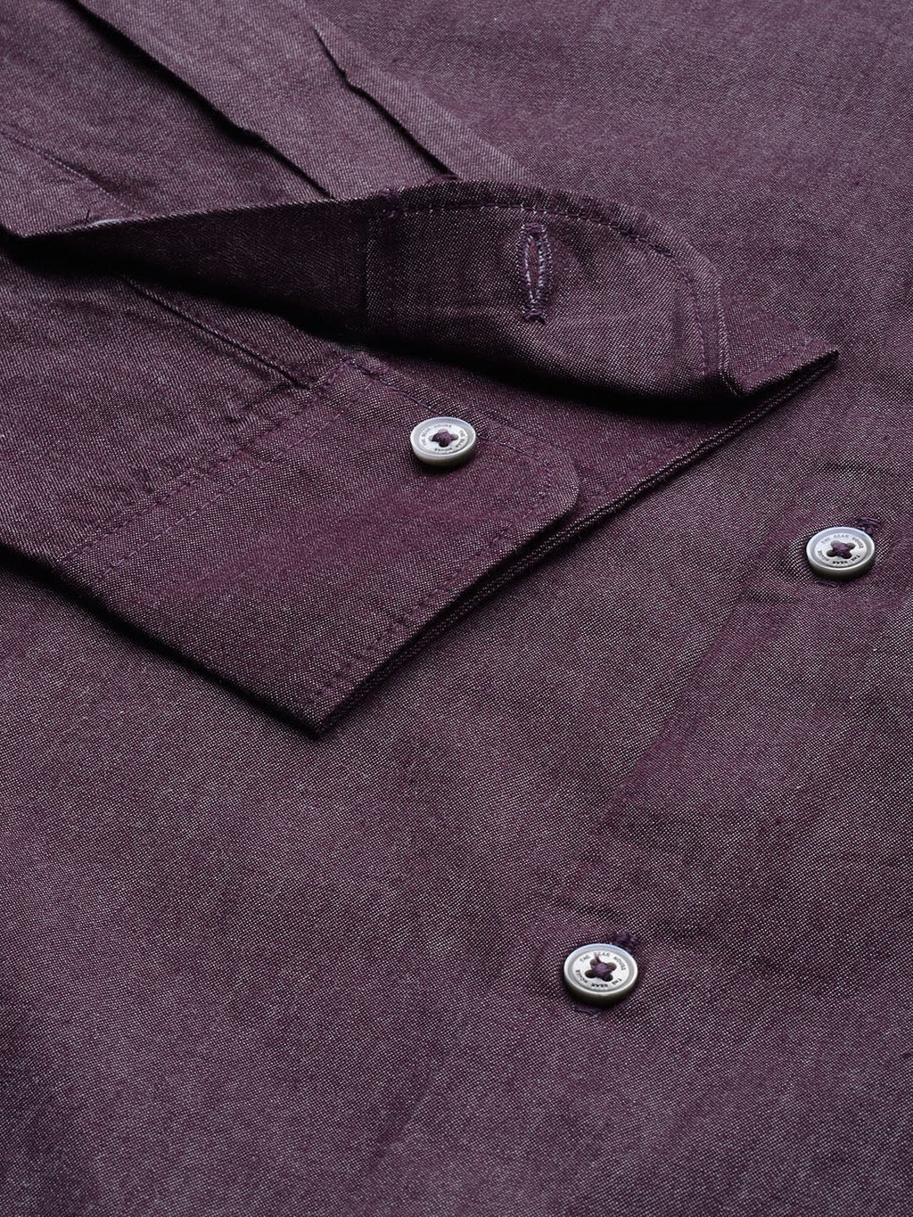 Pisca - Men Aubergine Solid Slim Fit Cotton Chambray Casual Shirt