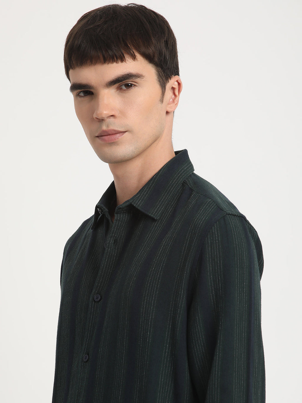 Senti - Men Green Striped Slim Fit Cotton Viscose Casual Shirt