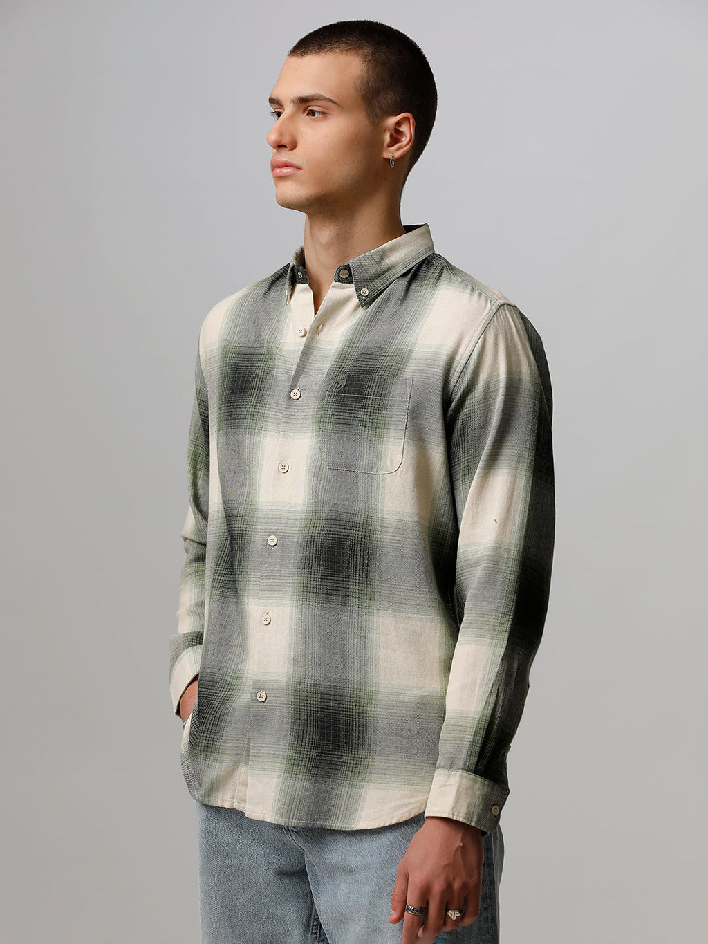 Sivia - Men Green Checked Slim Fit Cotton Casual Shirt