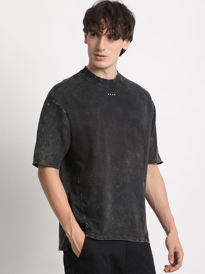 AMPLIFY - Men Black Tie and Dye Oversized Fit Round Neck T-shirt