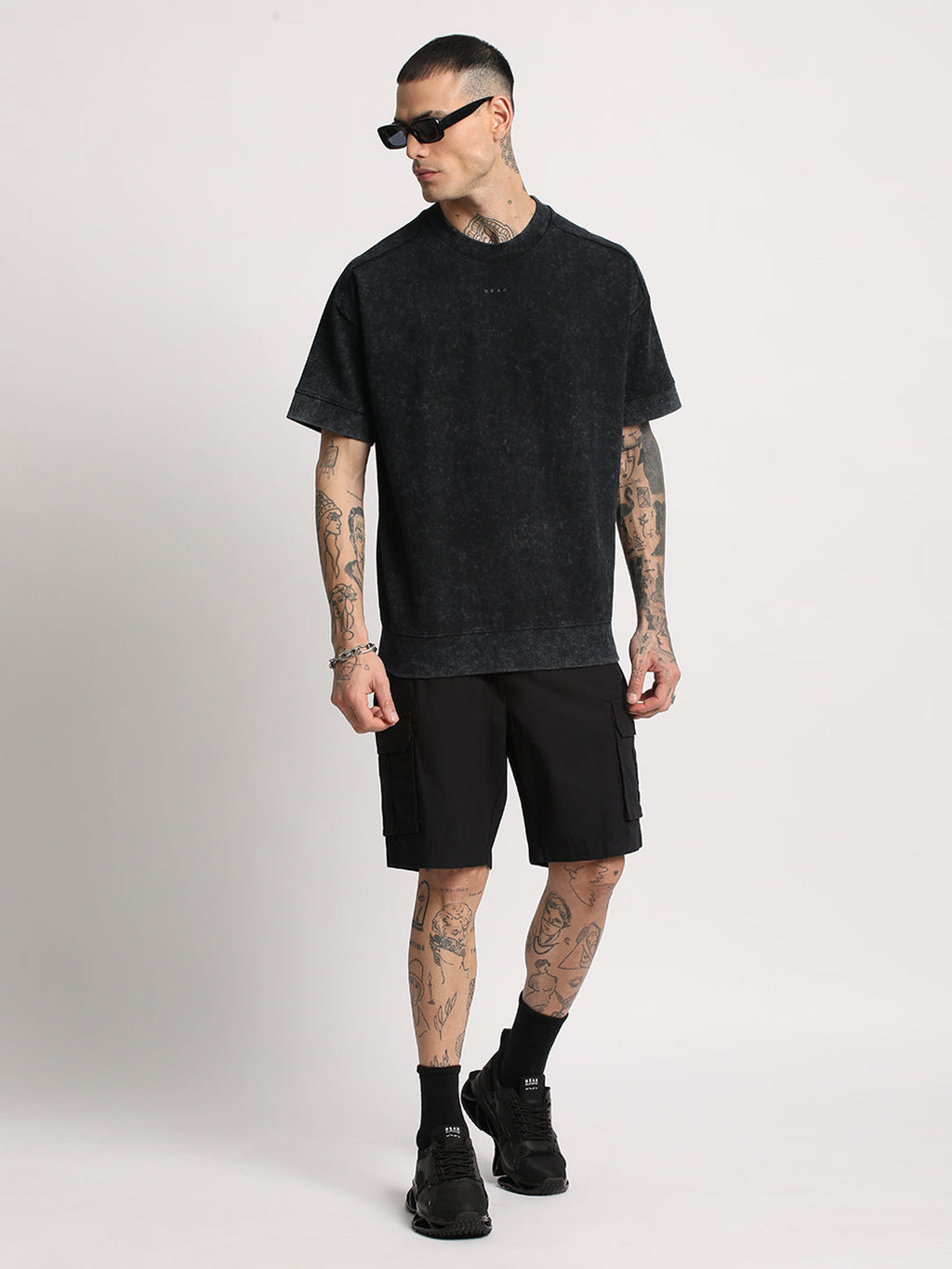 Bigel - Men Black Ball wash Dyed Oversized Fit Round Neck T-shirt