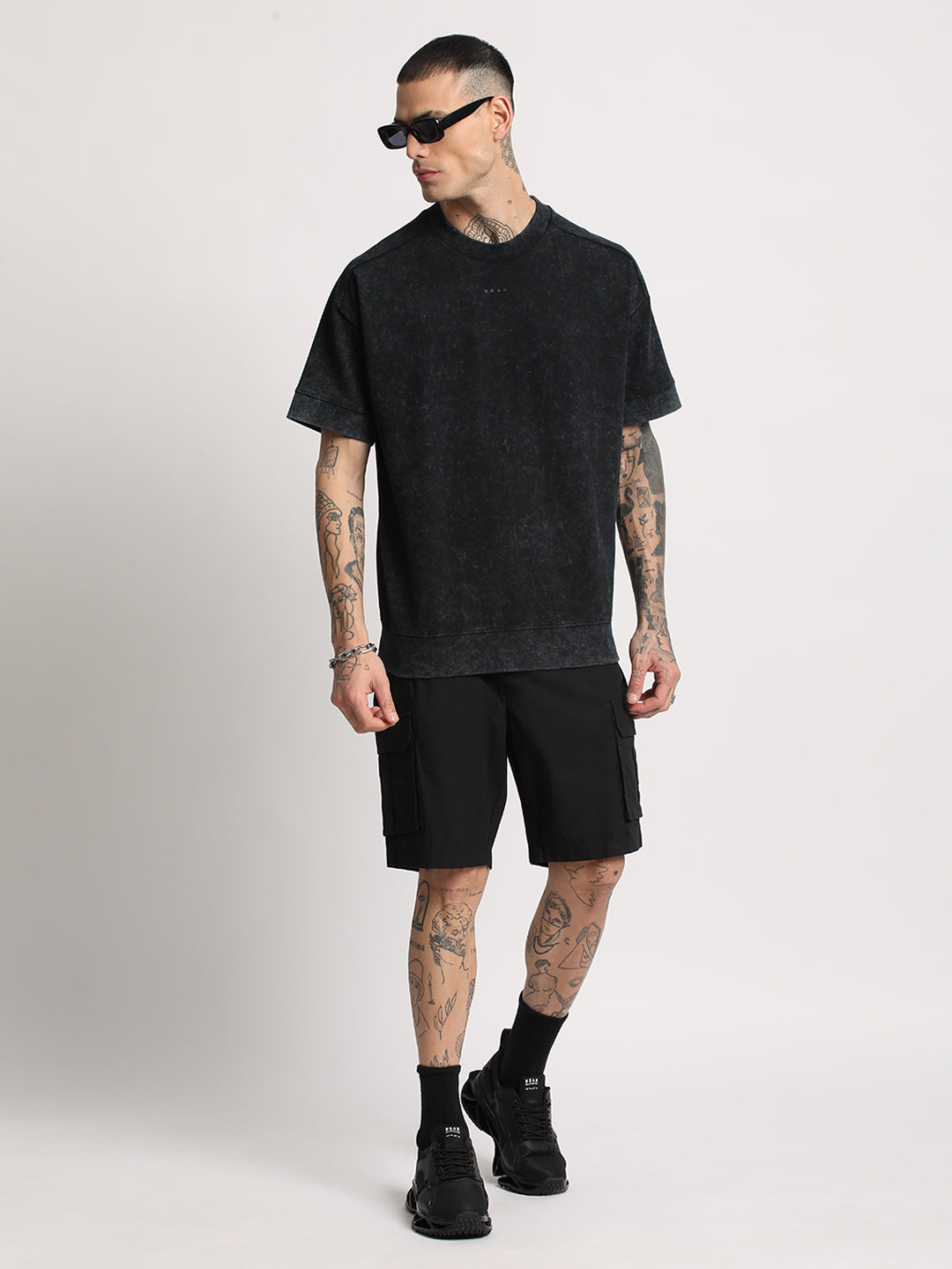 Bigel - Men Black Ball wash Dyed Oversized Fit Round Neck T-shirt