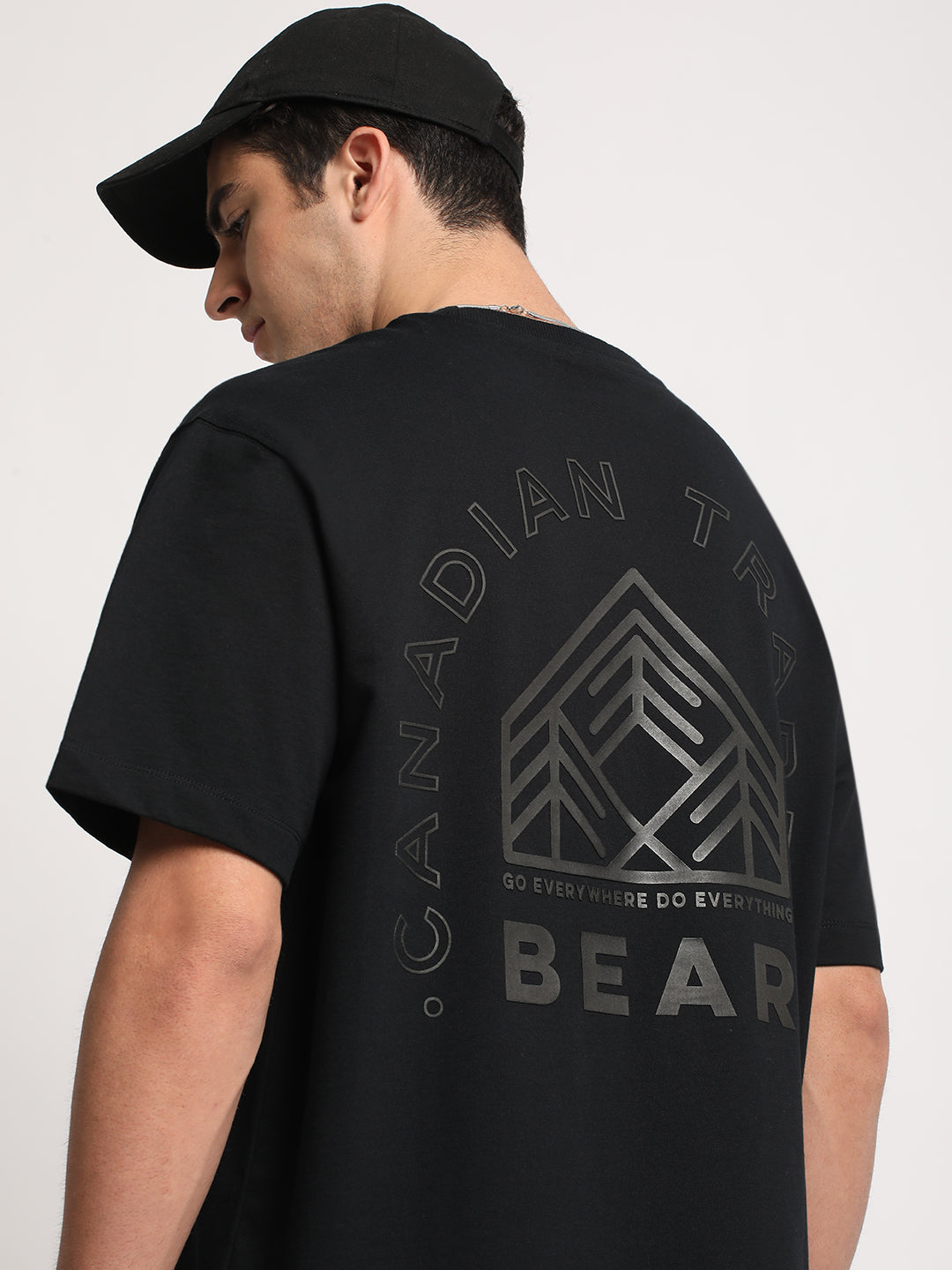 Canada - Men Black Printed Oversized Fit Round Neck T-shirt