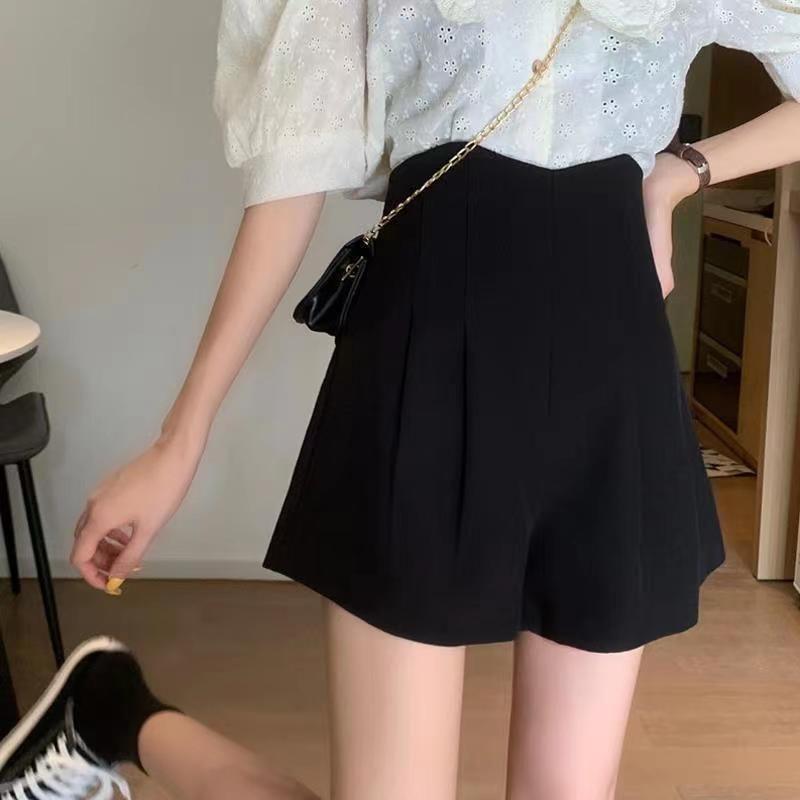 Seul Statement Shorts - Black
