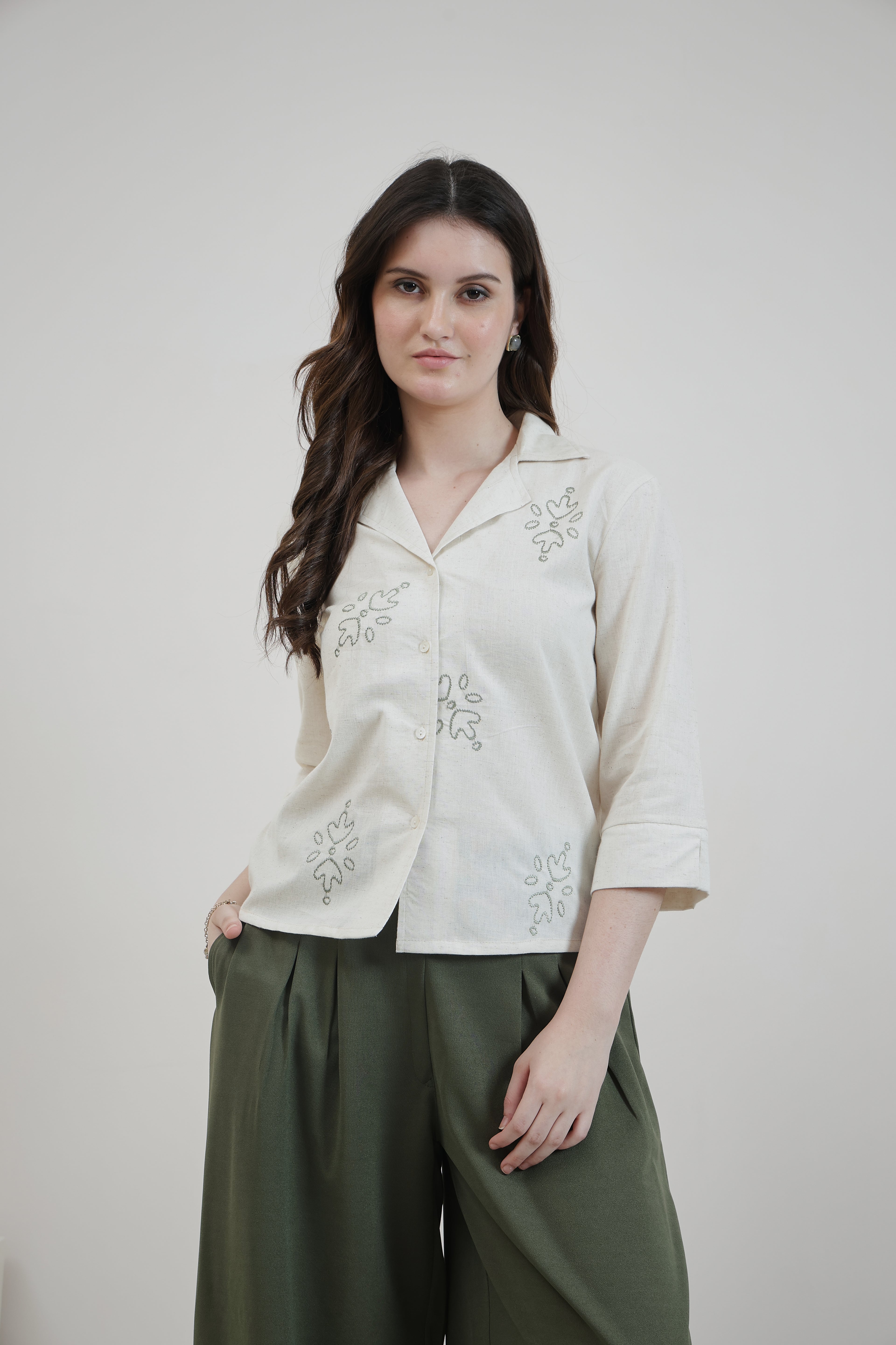 Women Relaxed Fit Textured Colourblocked Cuban Collar Cotton Casual Shirt