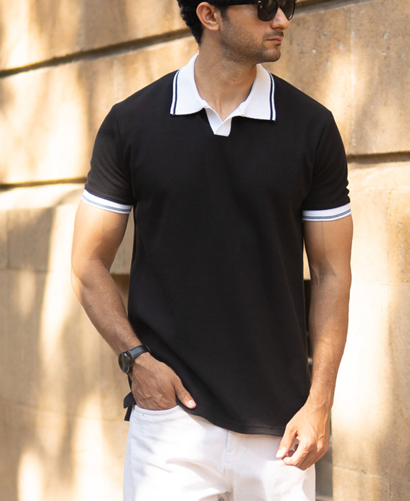 Black Contrast Collar T-Shirt - Black