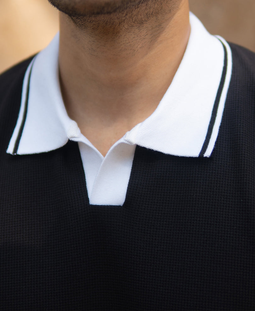 Black Contrast Collar T-Shirt - Black