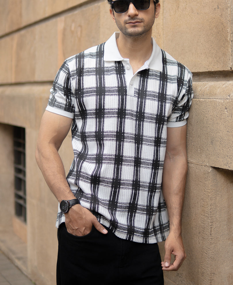 Black And White Printed Checks T-Shirt - Black