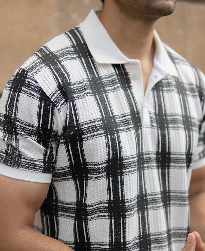 Black And White Printed Checks T-Shirt - Black