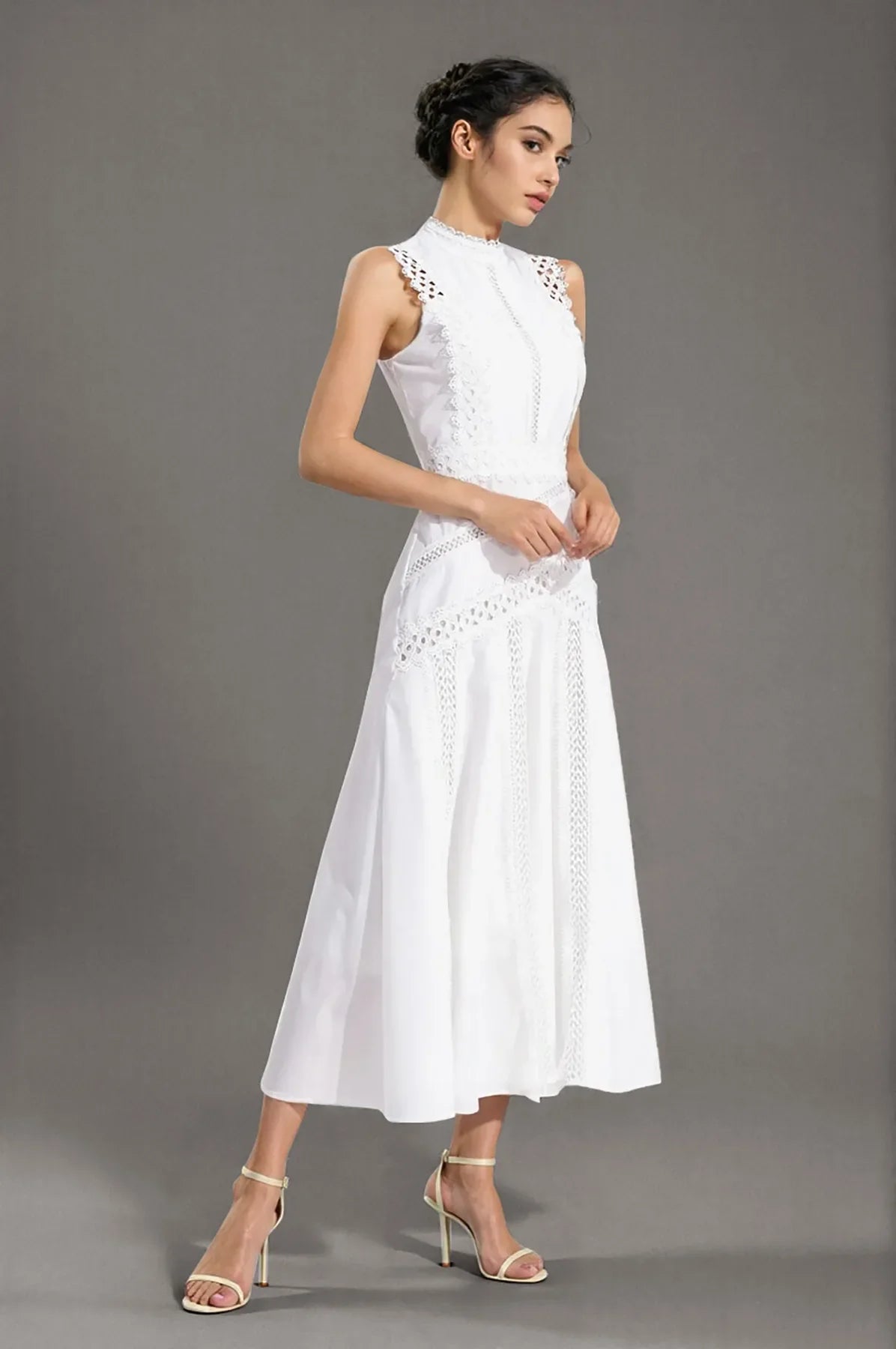 Sleeveless Lace Dress - White