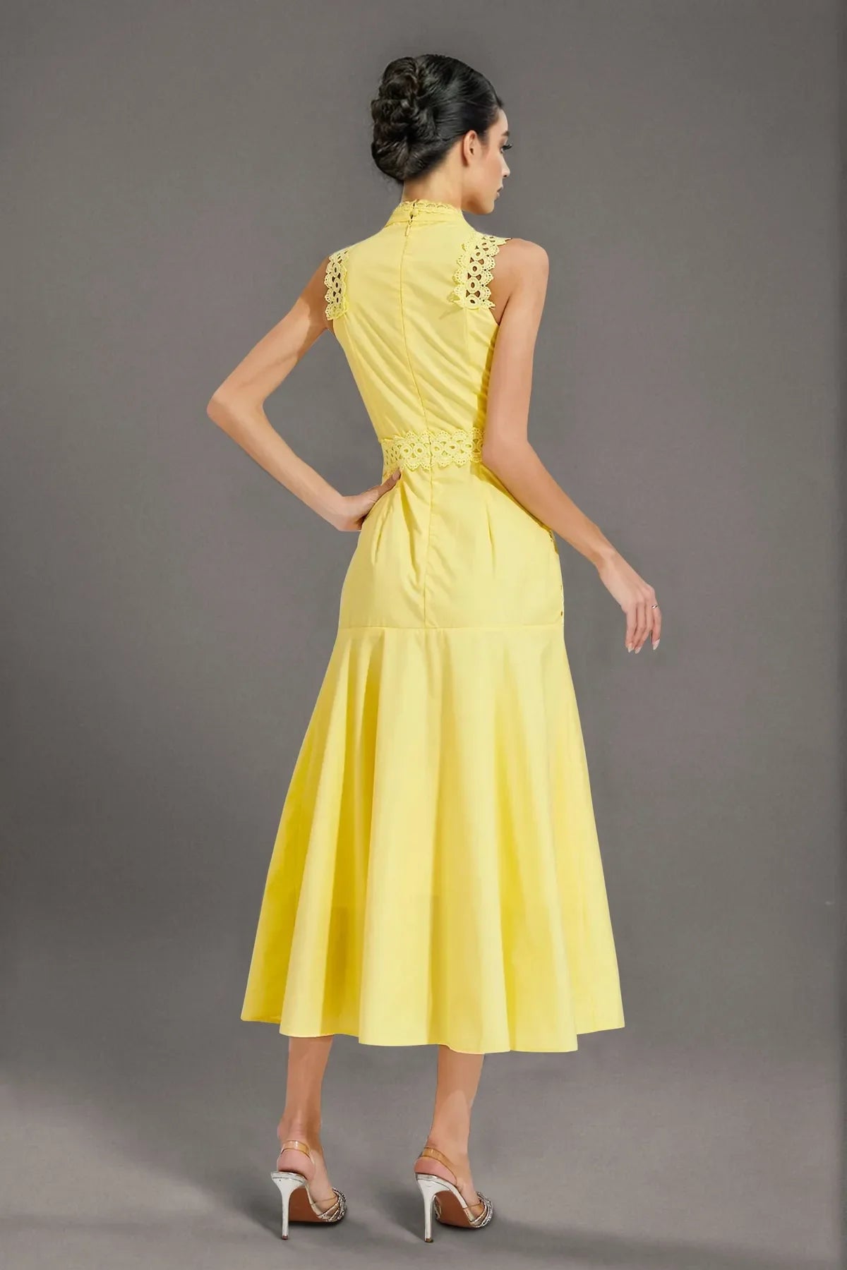 Sleeveless Lace Dress - Yellow