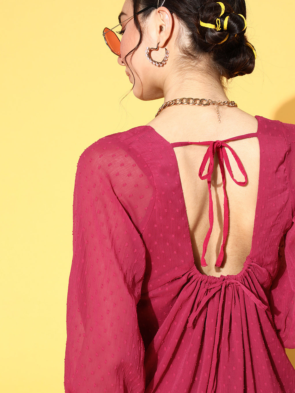 Athena Maroon Solid Midi Tiered Dress With Backless Detail