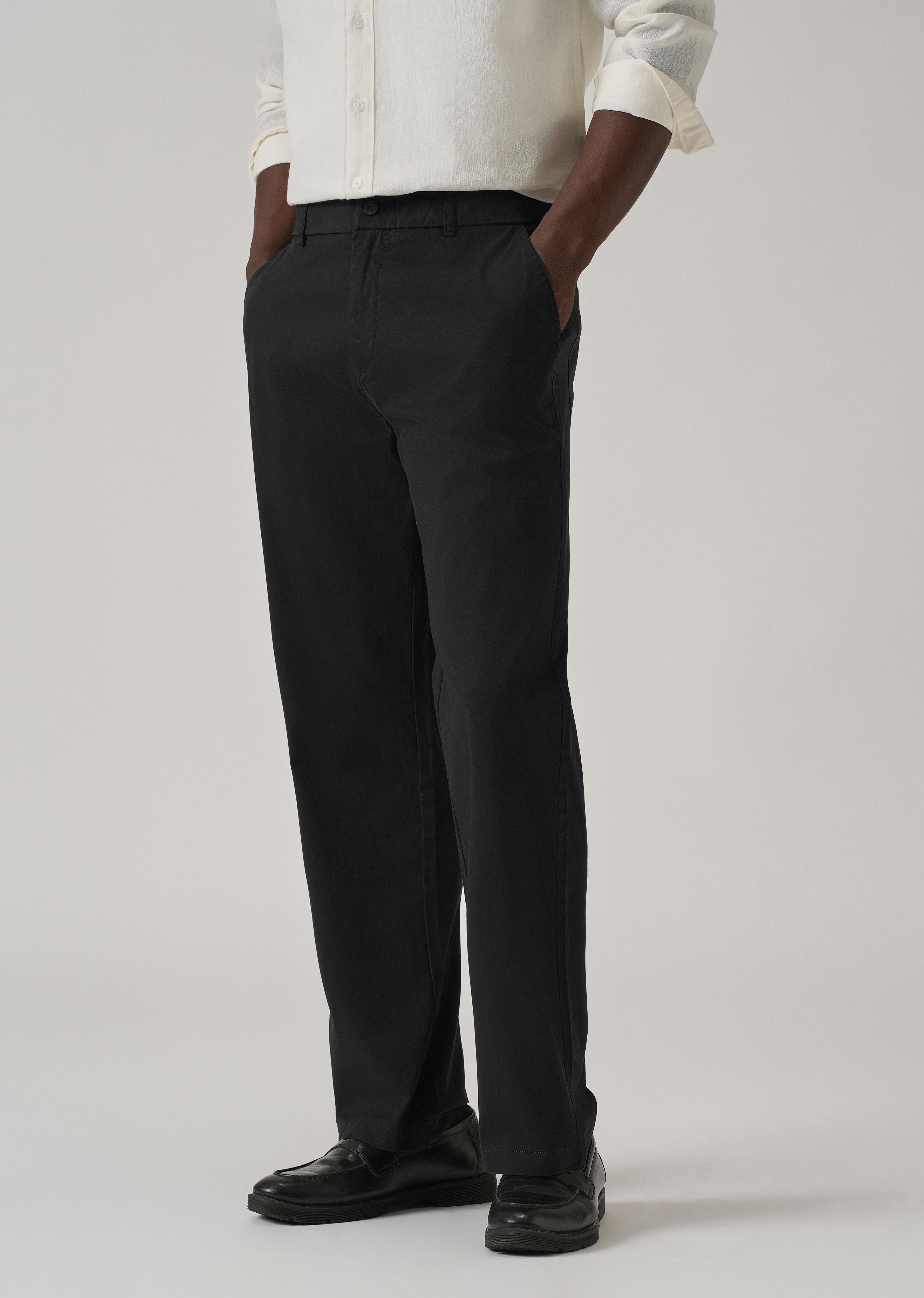 Baggy Fit Black Chinos