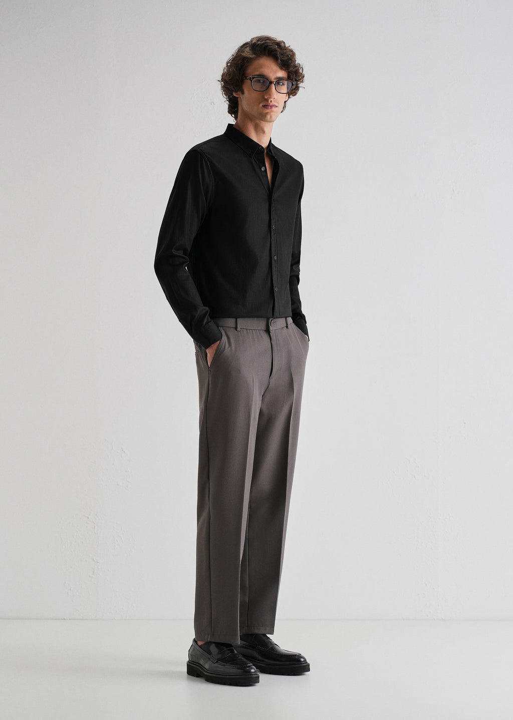Black Plain Blended Cotton Regular Fit Shirt