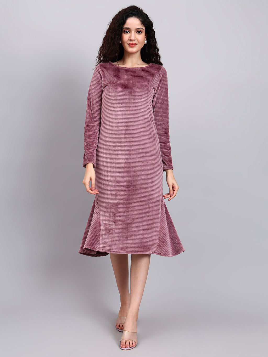 Women Dusty pink Velvet Fish-Cut Midi Dress