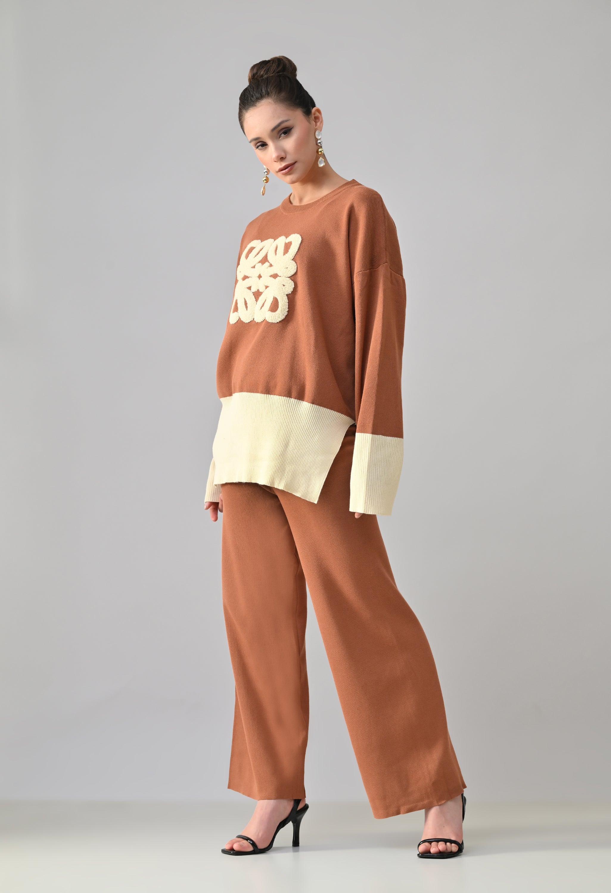 Colorblock Knitted Two-Piece Set - Beige