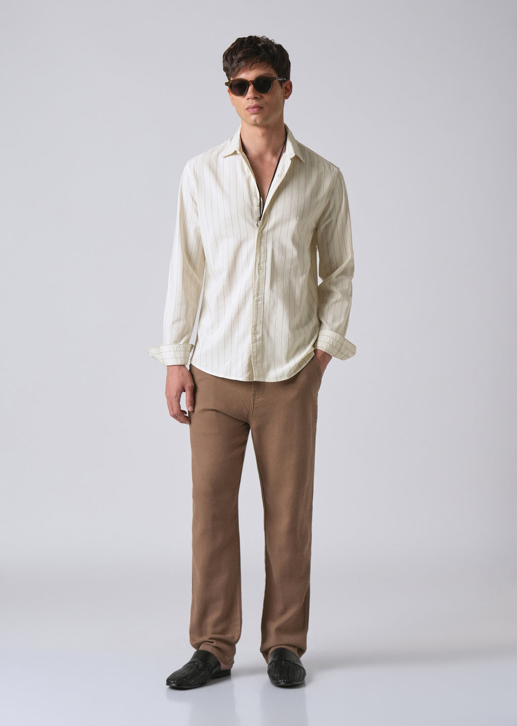 Light Cream Collar Embroidery Stripe Shirt