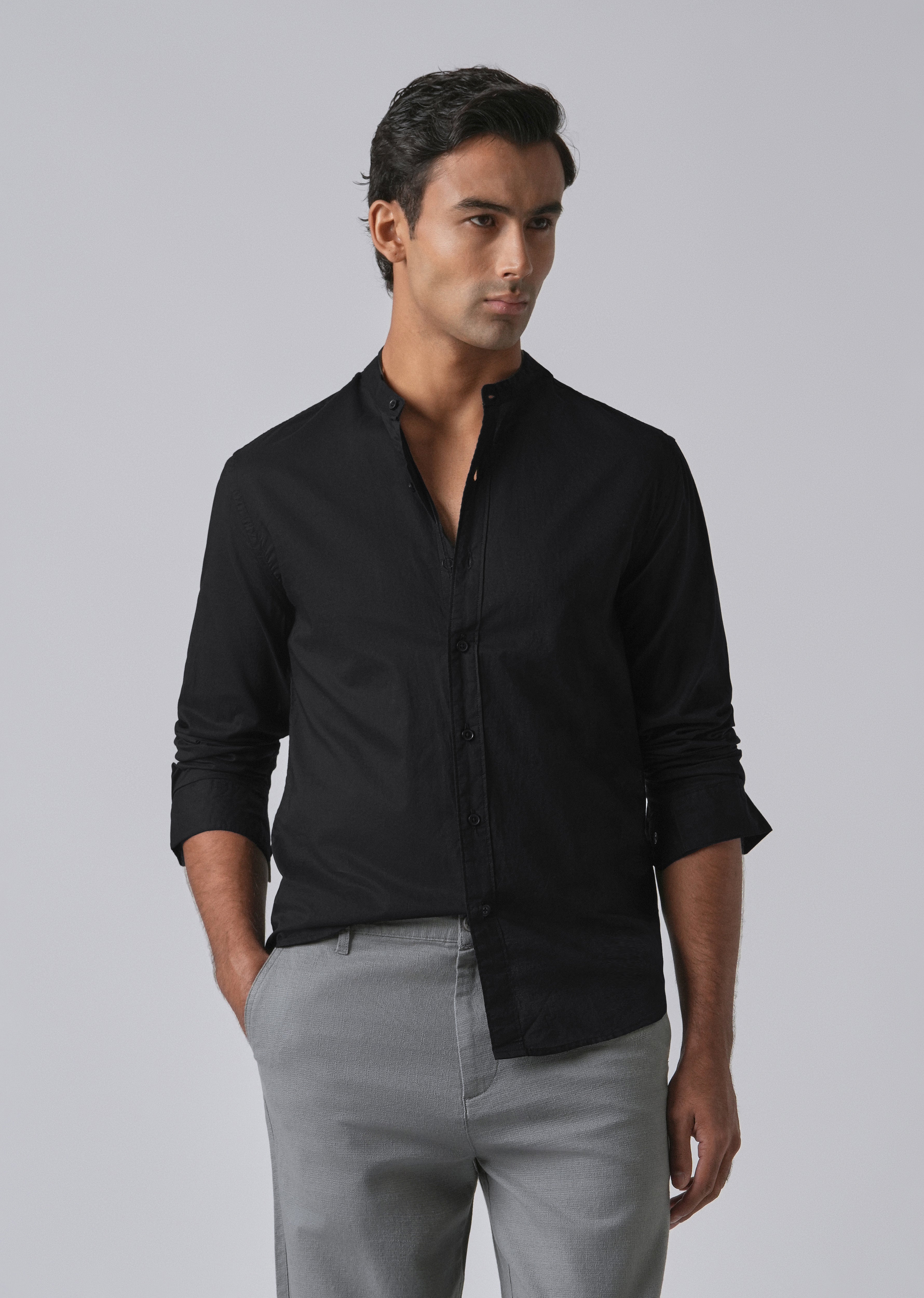 Meredian Black Plain Cotton Shirt